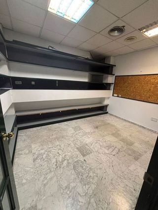Oficina en alquiler en Núcleo Urbano en Chiclana de la Frontera