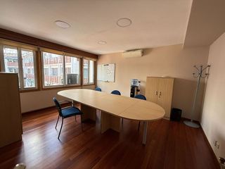 Oficina en alquiler en Centro en Ourense