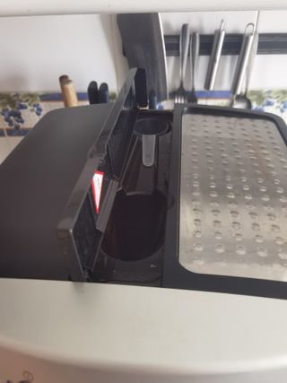 Cafetera DeLonghi Magnifica Plata