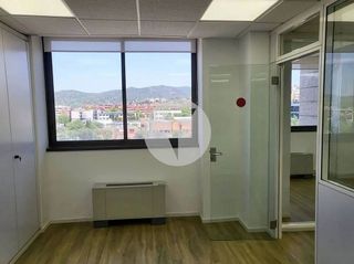 Oficina en alquiler en Sant Just Desvern