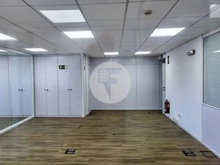 Oficina en alquiler en Sant Just Desvern