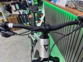 Giant Stance E+ 0 Pro Talla M Nueva