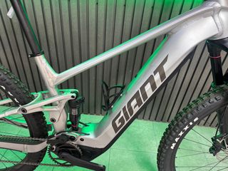 Giant Stance E+ 0 Pro Talla M Nueva