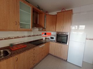 Piso en alquiler en Residencia - Abella en Lugo