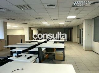 Nave industrial en alquiler en Gran Via LH en Hospitalet de Llobregat, L´