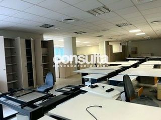 Nave industrial en alquiler en Gran Via LH en Hospitalet de Llobregat, L´