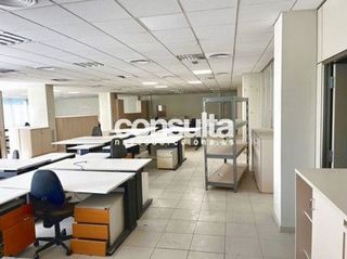 Nave industrial en alquiler en Gran Via LH en Hospitalet de Llobregat, L´