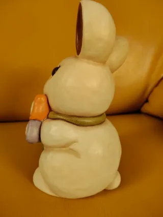 Statua Thun coniglio ceramica