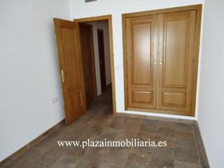 Chalet en venta en Lucena