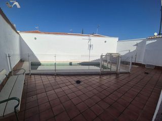 Chalet en venta en El Poblado - Abulagar en Puertollano