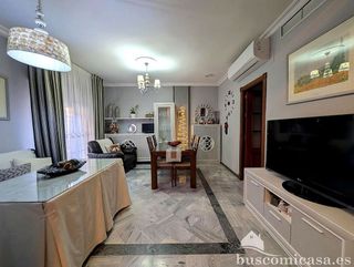 Chalet en venta en Linares