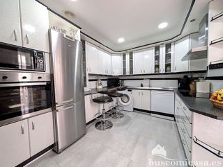 Chalet en venta en Linares