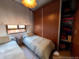 Chalet en venta en Linares