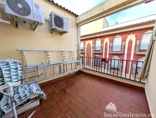 Chalet en venta en Linares