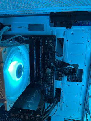 PC GAMING +MONITOR 27 Ryzen 5600X ,RTX 3060 32RAM