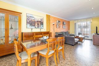 Casa adosada en venta en La Malva-rosa en Valencia