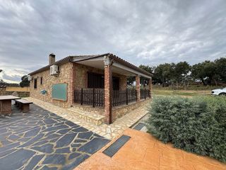 Casa rural en venta en Valencia de Alcántara