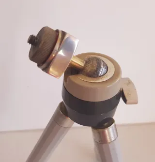 Trípode fotografia Susis antiguo