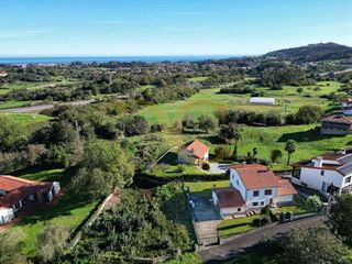 Chalet en venta en Celorio-Poó-Parres en Llanes