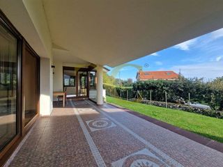 Chalet en venta en Celorio-Poó-Parres en Llanes