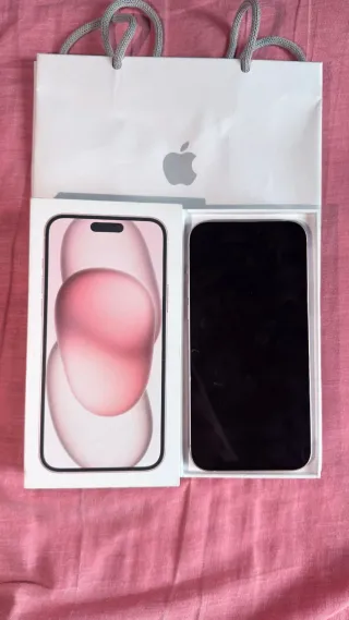 iPhone 15 Plus Rosa 87% Salud