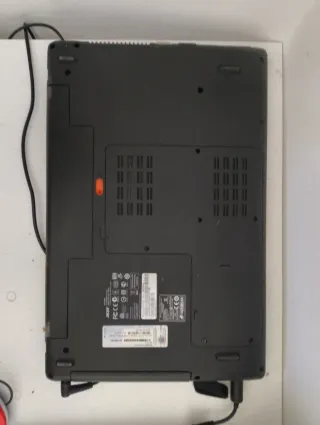 Portátil Acer i3 Win10 Home Negro