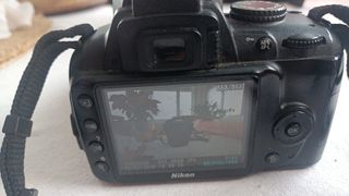Cámara Nikon D3000 Negra