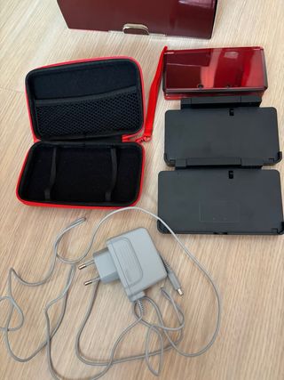 Nintendo 3DS Roja + 4 Juegos