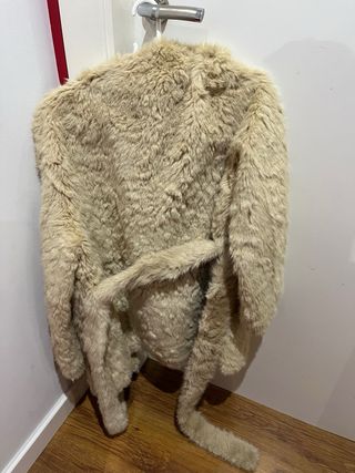 Abrigo pelo Zara beige