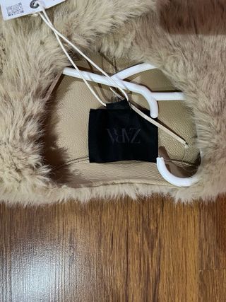 Abrigo pelo Zara beige