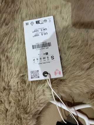 Abrigo pelo Zara beige