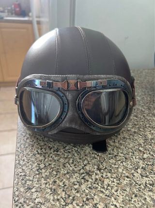 Casco Café Racer con Gafas Vintage