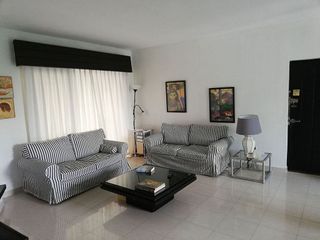 Piso en venta en Puerto Banús en Marbella