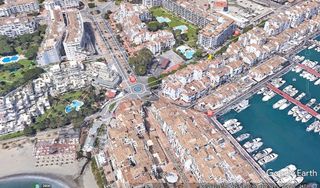 Piso en venta en Puerto Banús en Marbella