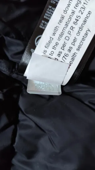 The North Face Nuptse 700 Roja Talla XS