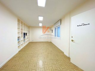 Local comercial en venta en Ensanche - Sar en Santiago de Compostela