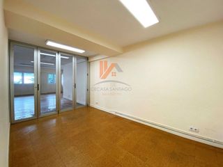 Local comercial en venta en Ensanche - Sar en Santiago de Compostela