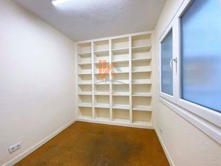 Local comercial en venta en Ensanche - Sar en Santiago de Compostela