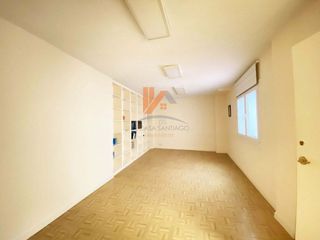 Local comercial en venta en Ensanche - Sar en Santiago de Compostela
