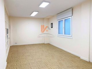 Local comercial en venta en Ensanche - Sar en Santiago de Compostela