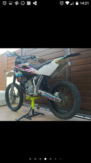 Moto Enduro husqvarna