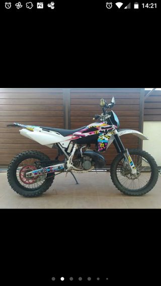 Moto Enduro husqvarna