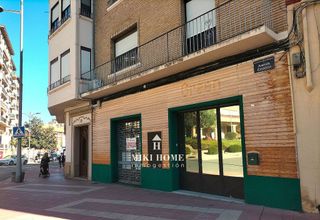 Local comercial en venta en Barbastro