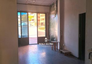 Local comercial en venta en Barbastro