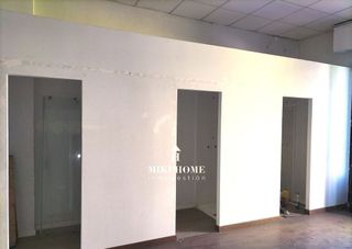 Local comercial en venta en Barbastro