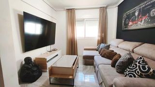 Piso en venta en El Ingenio en Almería