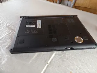 Portátil Acer aspire 5943 G Plata