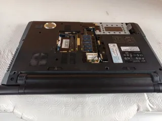 Portátil Acer aspire 5943 G Plata