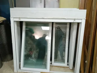 Ventanas de aluminio correderas con persiana
