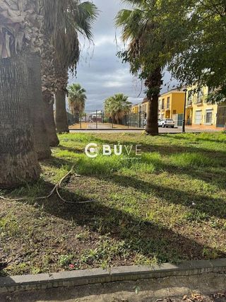 Terreno en venta en Gelves